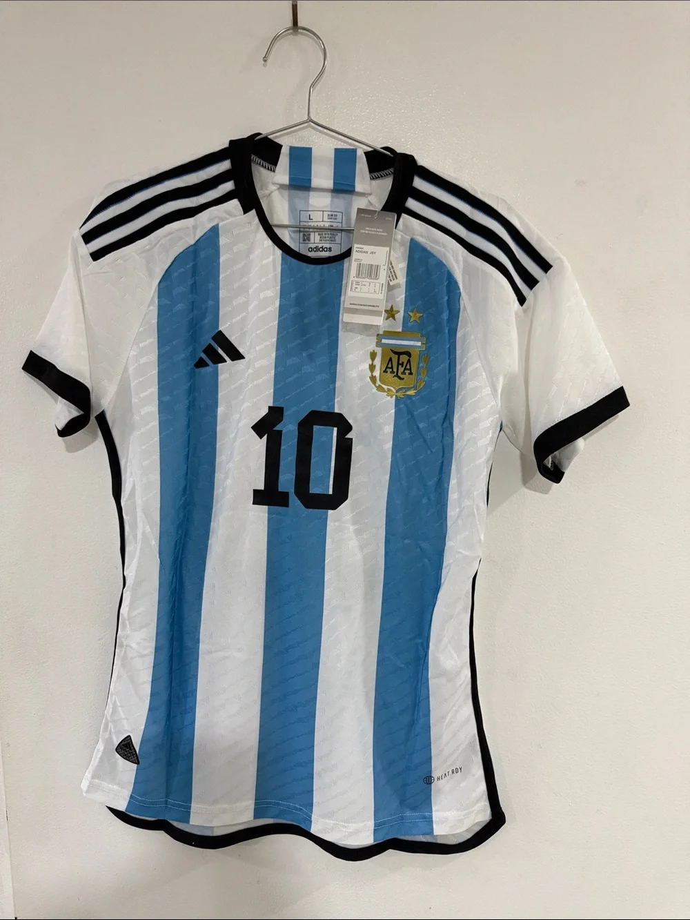 Authentic unisex  Argentina Lionel Messi #10 Soccer Jersey - White & Sky Blue
